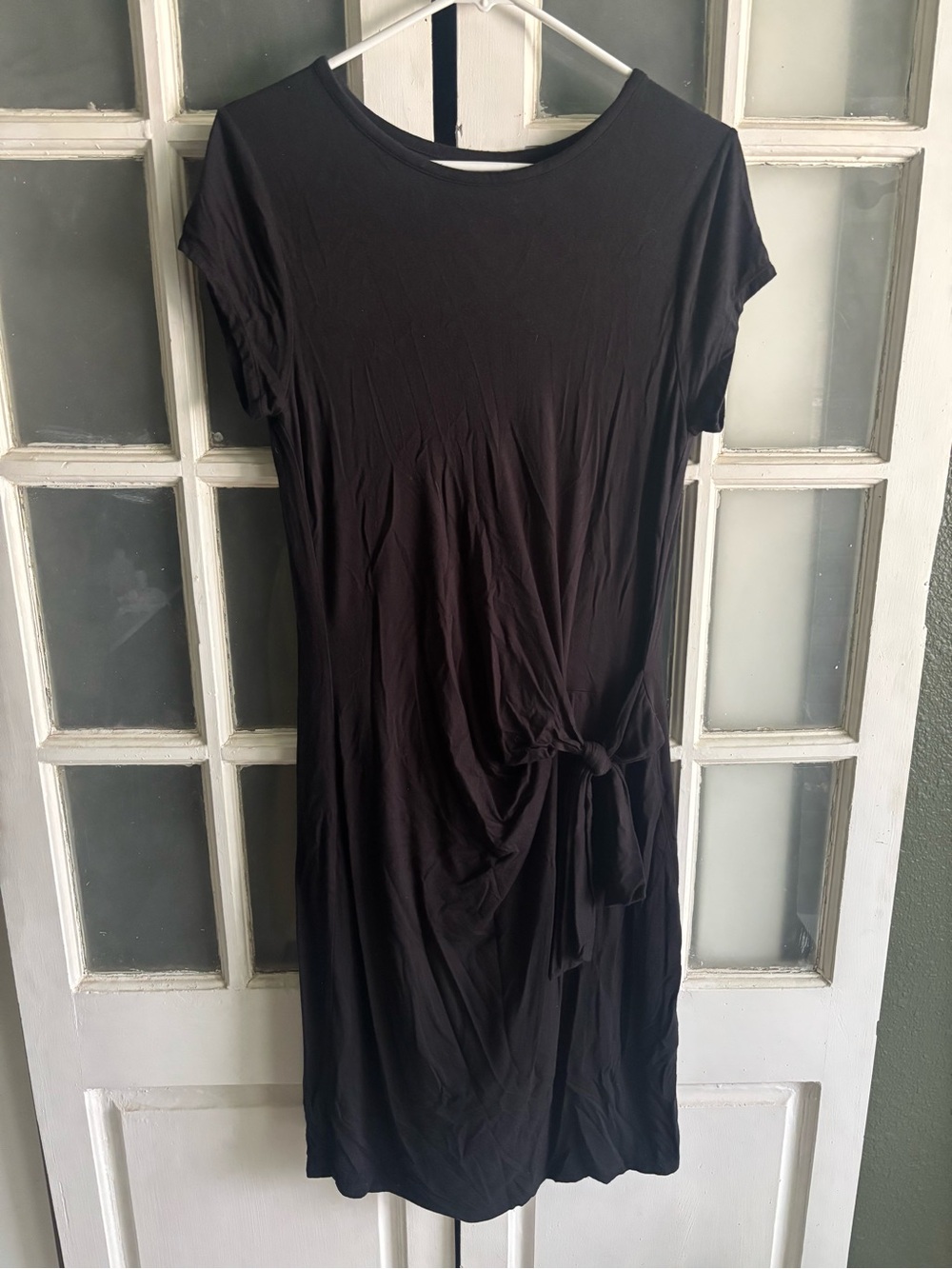 LOFT Black Short Sleeve Crewneck Top